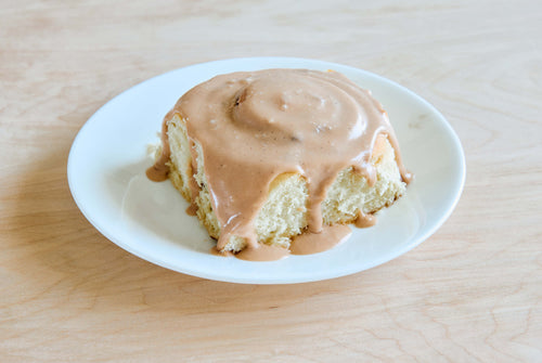 classic cinnamon roll with nutella frosting